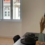 Baixa Chiado Bedrooms Гостьовий будинок 3*