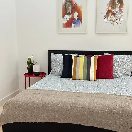 Baixa Chiado Bedrooms Гостьовий будинок