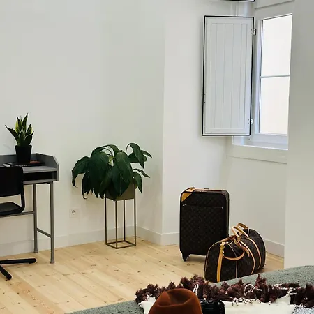 Гостьовий будинок Baixa Chiado Bedrooms 3*