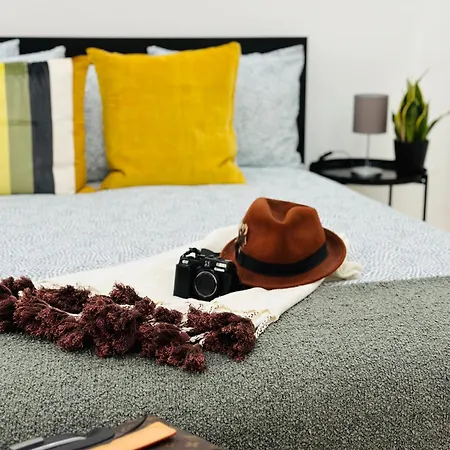 Baixa Chiado Bedrooms Лісабон