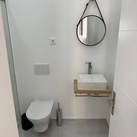 Baixa Chiado Bedrooms Гостевой дом 3*